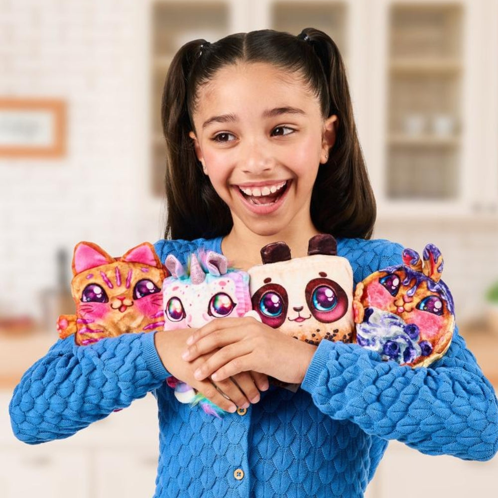 Cookeez Makery™ Toasty Treatz Toaster With Scented Plush